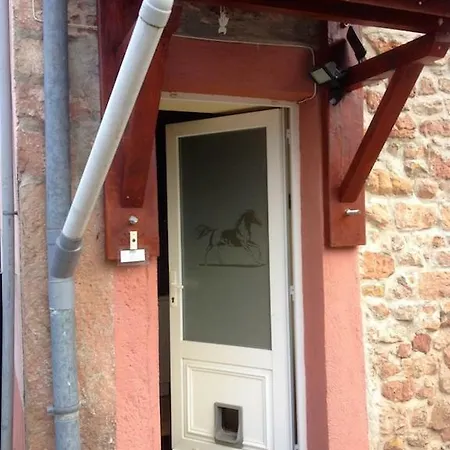 590 Route De La Petite Houssiere Lägenhet *